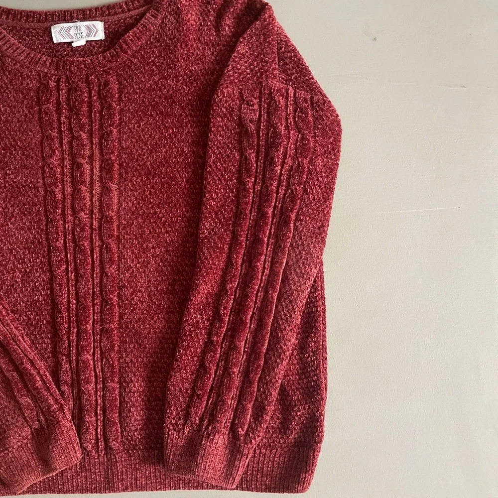 Sweater - Picture 2 of 3